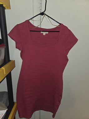 Fitted Ribbed Short Sleeve Dress in Deep Pink